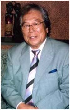隆信 穂積