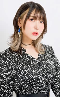 相坂優歌