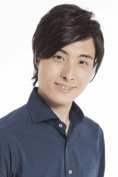 外崎友亮