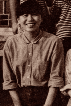 久村佳津