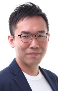 井上健一