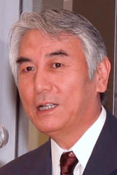 松谷孝征