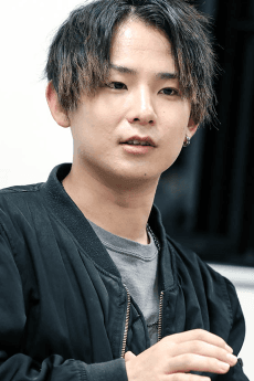 小野貴寛