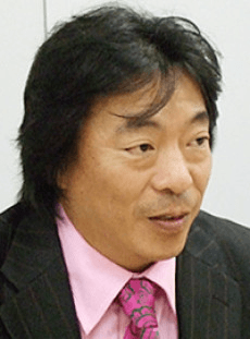 木崎徹